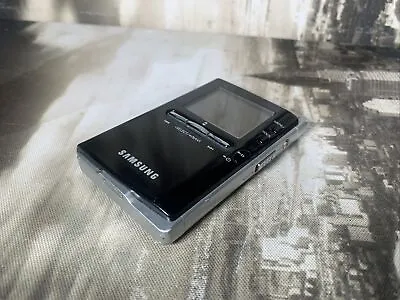 Kaufen Samsung Digital Audio Player YH-J70 20GB Schwarz Ersatzteile Oder Reparaturen Ungetestet • 38.62€