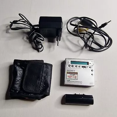 Kaufen SONY MZ-R900 MD Walkman MDLP Portable Player Recorder & Accessories (Working) • 109.99€