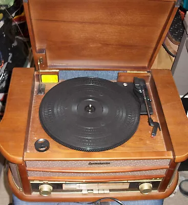 Kaufen Nostalgie - Stereo - Musikcenter Soundmaster 513 (Tuner, Radio, Tape + USB) • 59€