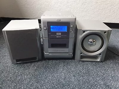 Kaufen JVC Mini-stereoanlage Mit CD Und Kassette • 1€