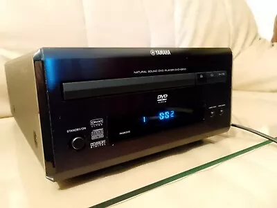 Kaufen Yamaha DVD-E810 Natural Sound DVD Player • 84€
