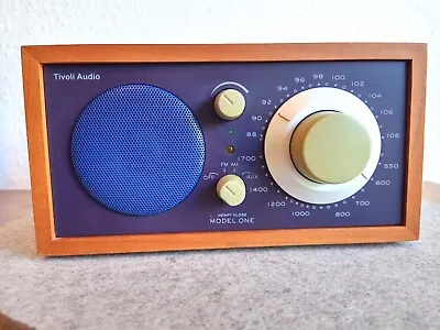 Kaufen Tivoli Audio Model One Radio, Nuss / Violet, Antenne, Restauriert, Bitte Lesen • 89€