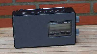 Kaufen Panasonic RF-D10 Digitalradio (DAB+/UKW Tuner, Netz- Und Batteriebetrieb) • 59.99€