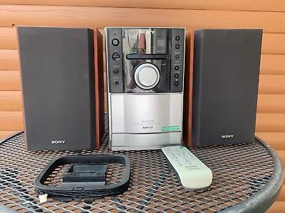 Kaufen SONY CMT-EH10 Radio CD Kassetten MP3 Stereoanlage, FM-Antenne, Fernbedienung • 1.50€