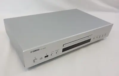 Kaufen Yamaha CD-S303 CD-Player Mit High-Performance 192 KHz/24-bit DAC USB (Defekt) • 150€