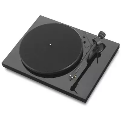 Kaufen Pro-Ject Debut III Plattenspieler + Ortofon OM 5E Pickup Tonabnehmer Piano Black • 279€