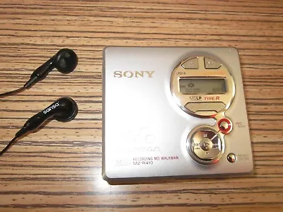Kaufen Sony R410 MD MiniDisc Recorder 3,5 Mm Stecker  ( 110) + Sansa Ohrhörer • 99.98€