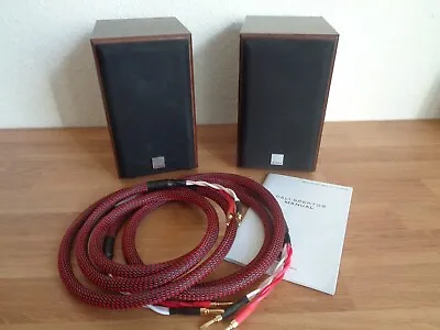 Kaufen DALI - Spektor 1 - Regal-Lautsprecher - Walnuss Hell - Plus 2x 2m Dynafox Kabel  • 110€
