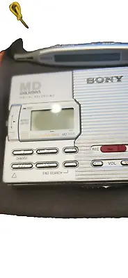 Kaufen SONY Portable MiniDisc MZ-R90 MD Recorder Silver Perfect • 150€
