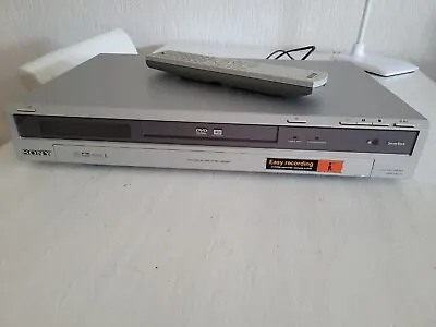 Kaufen Sony RDR-GX210 DVD-Recorder Farbe Silber HiFi Gerät DVD+RW +R -RW -R Recording • 29.95€