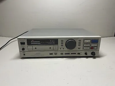 Kaufen Panasonic SV-3700 DAT Recorder Professional Digital Audio Tape Deck • 399€