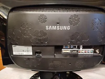 Kaufen Samsung HD Full Fernseher Monitor • 125€