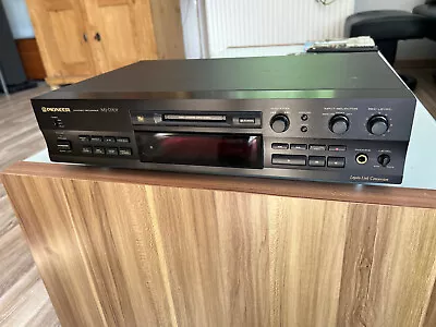 Kaufen PIONEER MJ-D707 High-End Minidisc-Recorder / Player, Schwarz, Nichtraucher • 149€