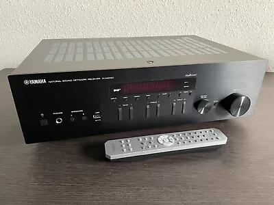 Kaufen Yamaha RN-402D Stereo-Verstärker Receiver Netzwerk-Player DAB+-Radio • 250€