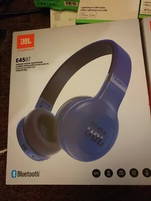 Kaufen  JBL E45BT UVP £ 80 Wireless Bluetooth On-Ear Kopfhörer Blau BRANDNEU  • 39.98€