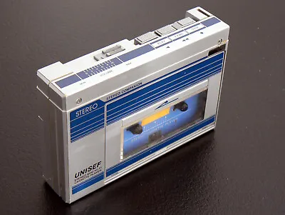Kaufen Unisef V-1 Stereo Mini Hi-fi Cassette Player • 59€