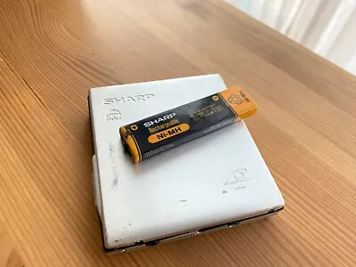 Kaufen Sharp MD-DS504-S - Portabler Minidisc Player (MDLP) Mit Akku • 1€