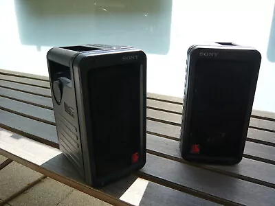 Kaufen Original Sony SRS-77 Vintage Lautsprecher Mini Boxen + Netzteil  Aktiv Walkman • 33€