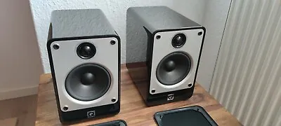 Kaufen Q Acoustics Concept 20 Lautsprecher Boxen mit Standfüßen (2 Stück) • 3.50€