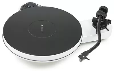Kaufen Pro-Ject RPM 3 Carbon Plattenspieler Mit Ortofon 2M Silver Tonabnehmer - Weiß • 774€