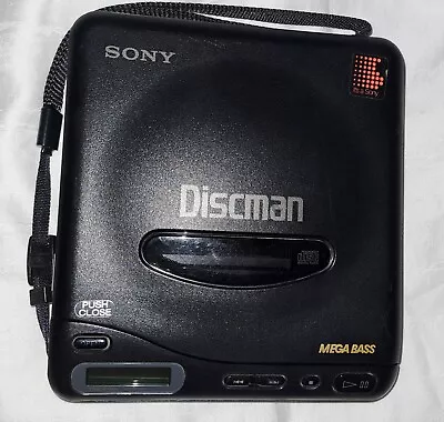 Kaufen Sony - Discman - D-11 -  CD-Player -  Mega Bass - Vintage - Super Optik! • 24.99€
