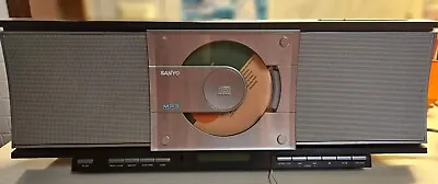Kaufen Sanyo Model No.DTA-300M Audio System Radio Mit Integr. CD-Gerät Gebraucht • 11.22€