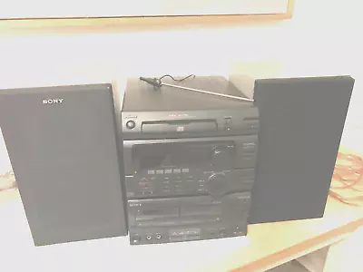 Kaufen Sony Kompaktanlage MHC-901 AV - Radio, CD, DoppelKassette Mit 2 Boxen • 85€