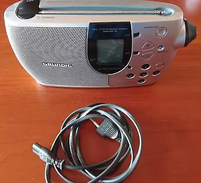 Kaufen Grundig Prima Boy 100 Usata Funzionante Con Funzione Radiosveglia Come Da Foto • 24.99€