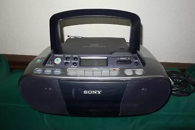 Kaufen Sony CD Radio Cassette Recorder CFD-SO1 • 25€