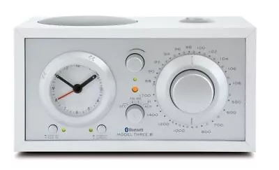 Kaufen Tivoli Audio Three BT AM/FM Radiowecker Mit Bluetooth Weiß/silber M3BT-1470-EU • 279€