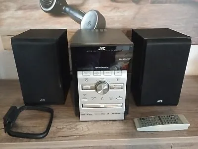 Kaufen Original JVC UX-G68 HiFi Kompaktanlage Komplett CD Radio DVD Top Zustand  • 100€