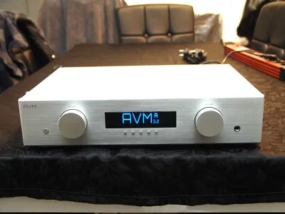 Kaufen AVM A 3.2 Stereo Amplifier Mit DAC Und Phono Modul / + Fernbedienung • 1,799€