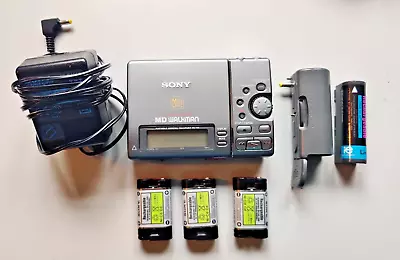 Kaufen Sony MD Walkman Minidisc Recorder MZ-R3 Mit Viel Zubehör, Akku, Mikrofon • 31.50€