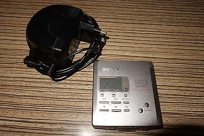 Kaufen Sony MD Walkman R55 Silber + Philips Ladegerät (428) 2. Wahl • 59.99€