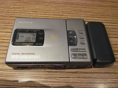 Kaufen Sony MD Walkman R30  Silber ( 403) Nur Player • 64.99€