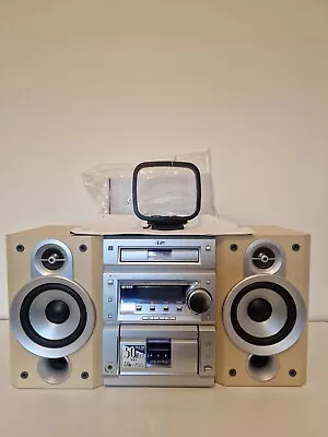 Kaufen JVC UX-P5R Silber Micro Component System Set Radio CD Player Band AUX Ungetestet • 29.19€
