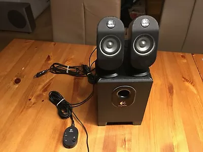 Kaufen Logitech X210 Computer Surround Sound / Lautsprecher-Set 2.1 • 29.99€