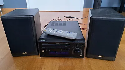 Kaufen Onkyo CR-305FX - Mini Stereoanlage CD Receiver + 2 Boxen JVC HIFI Vintage • 79.99€