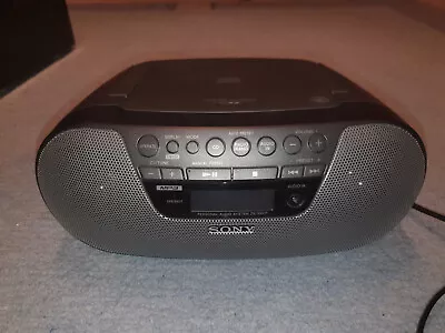 Kaufen SONY ZS-S10CP Radiorecorder CD Player MP3, Gebraucht Voll Funktionsfähig • 33€