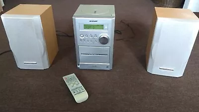 Kaufen SHARP HIFI Micro Anlage XL-45H, Tuner-Cassette-AuxIn, Toller Klang, Silber/Buche • 29.50€