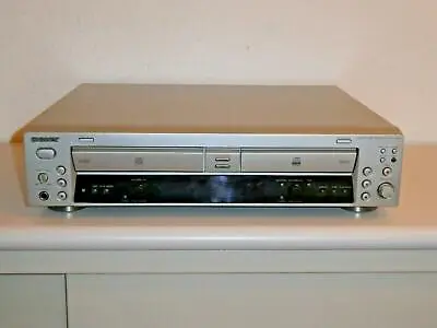 Kaufen Sony RCD-W100 Audio CD-Recorder Silber DEFEKT (Brennfehler) • 129.99€