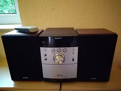 Kaufen Stereoanlage Sony CMT-EH25 Mit USB, MP3, AUX In, CD, Kassette, Radio • 10€