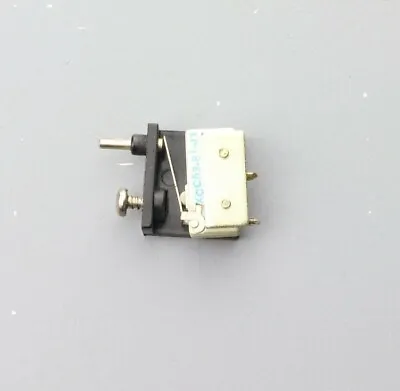 Kaufen > Revox B710 < Mikroschalter Kassetteneinsetzen Banddeck Teile /RD25 • 16.39€