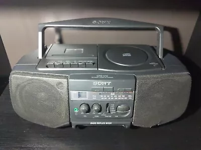 Kaufen Sony CFD-V10 - CD, Kassette, AM/FM Radio - Tragbarer Ghettoblaster Stereo-Anlage • 4.99€