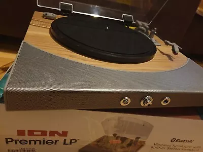 Kaufen ION Audio Premier LP Vinyl Plattenspieler Bluetooth Home Holzfarben Audio • 2.50€