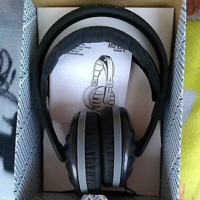 Kaufen SENNHEISER HD250II Headphones Kopfhörer New Never Put Out Of Box • 489€