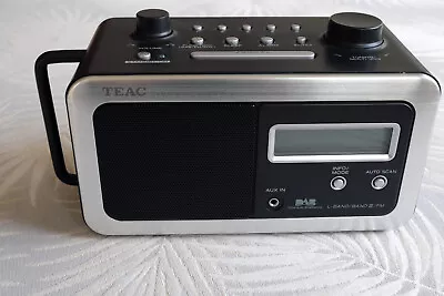 Kaufen TEAC R-3 Tragbares DAB/FM Radio, Schwarz, Voll Funktionsfähig • 58€