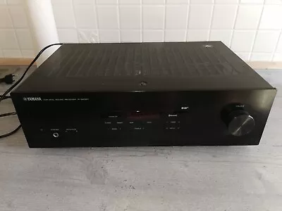 Kaufen Yamaha R-S202D Schwarz Stereo-Receiver • 3.50€