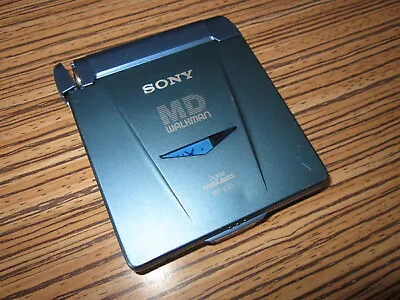 Kaufen Sony E33 . Minidisc Player (97) AA Batteriefach   - Blau • 79.95€