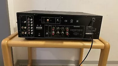 Kaufen Yamaha A-S501 Stereo-Vollverstärker - Schwarz • 154€